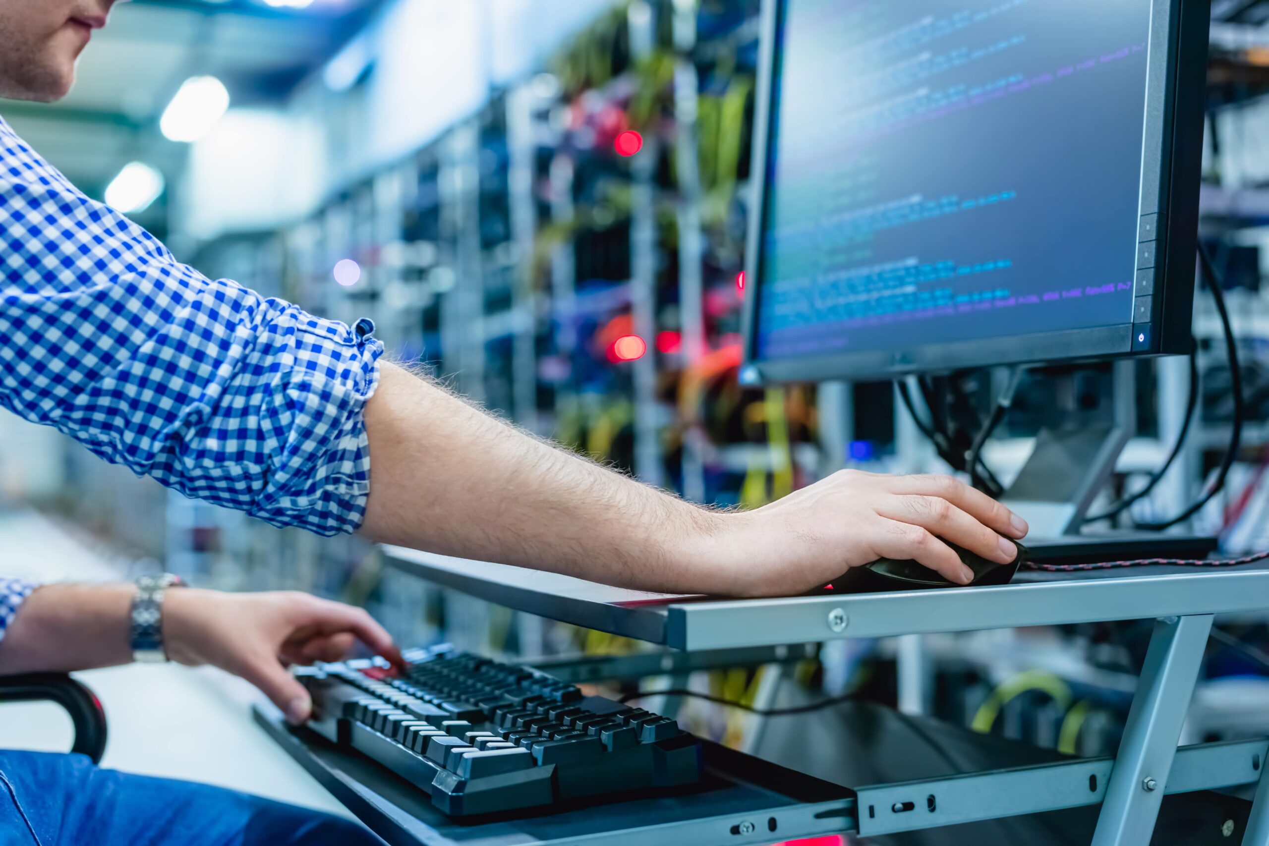 STS - Smart information technology solutions.